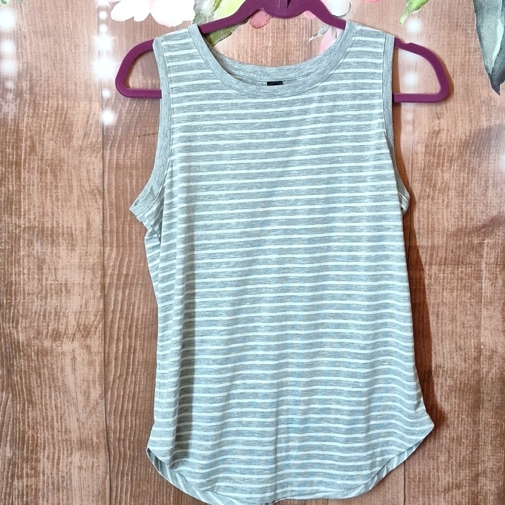 Yogalicious Gray Striped Tank Top